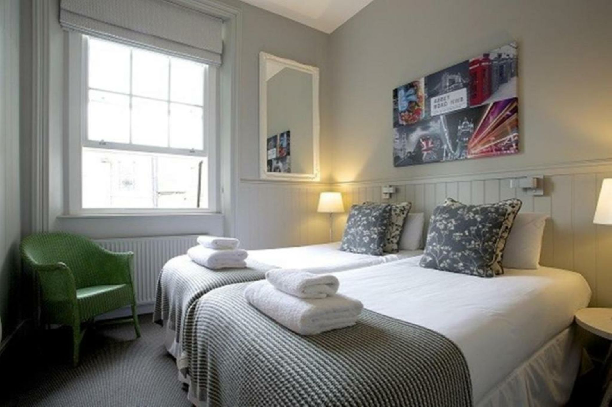 Georgian House Hotel