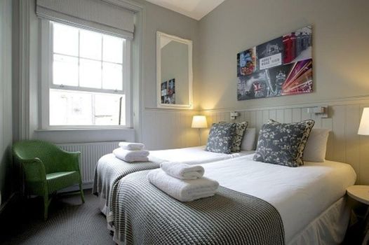 Georgian House Hotel