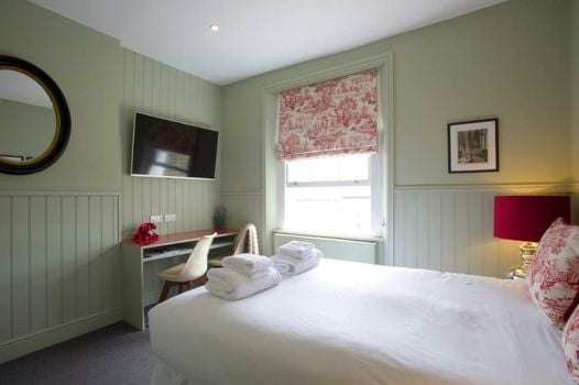 Georgian House Hotel