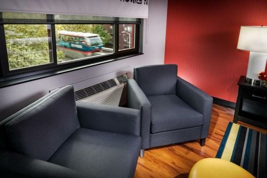 Staypineapple, Hotel FIVE, Downtown Seattle