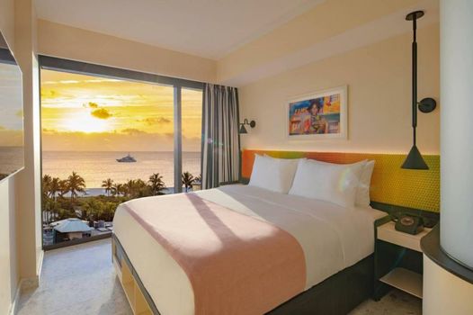 Moxy Miami South Beach