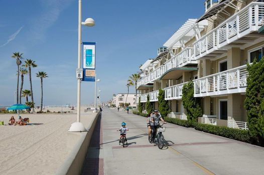 Beach House Hotel at Hermosa Beach