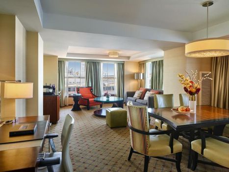 Battery Wharf Hotel, Boston Waterfront