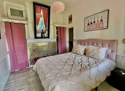 Fleur De Lis Mansion