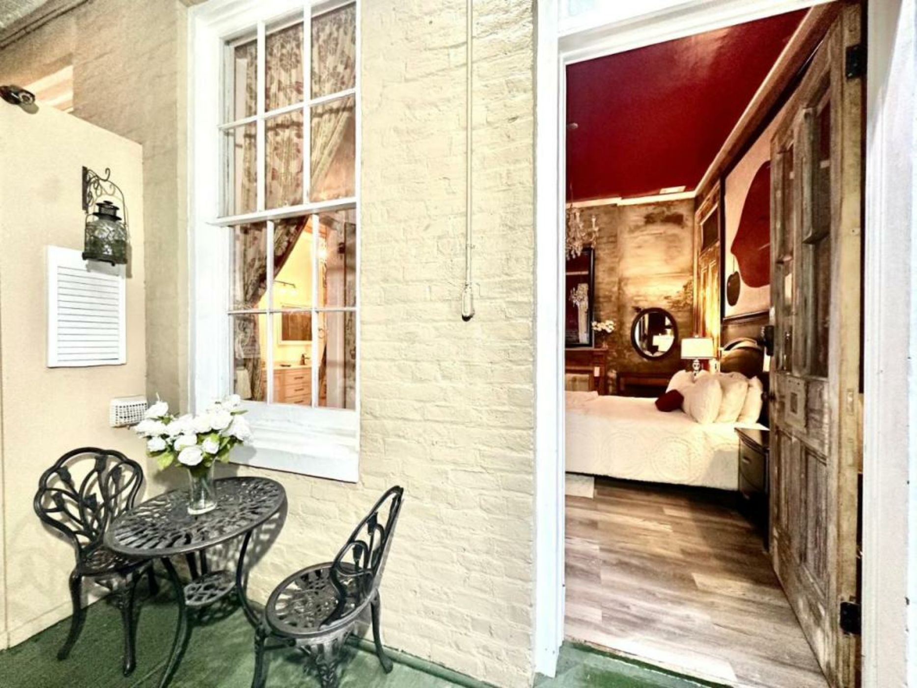 Fleur De Lis Mansion