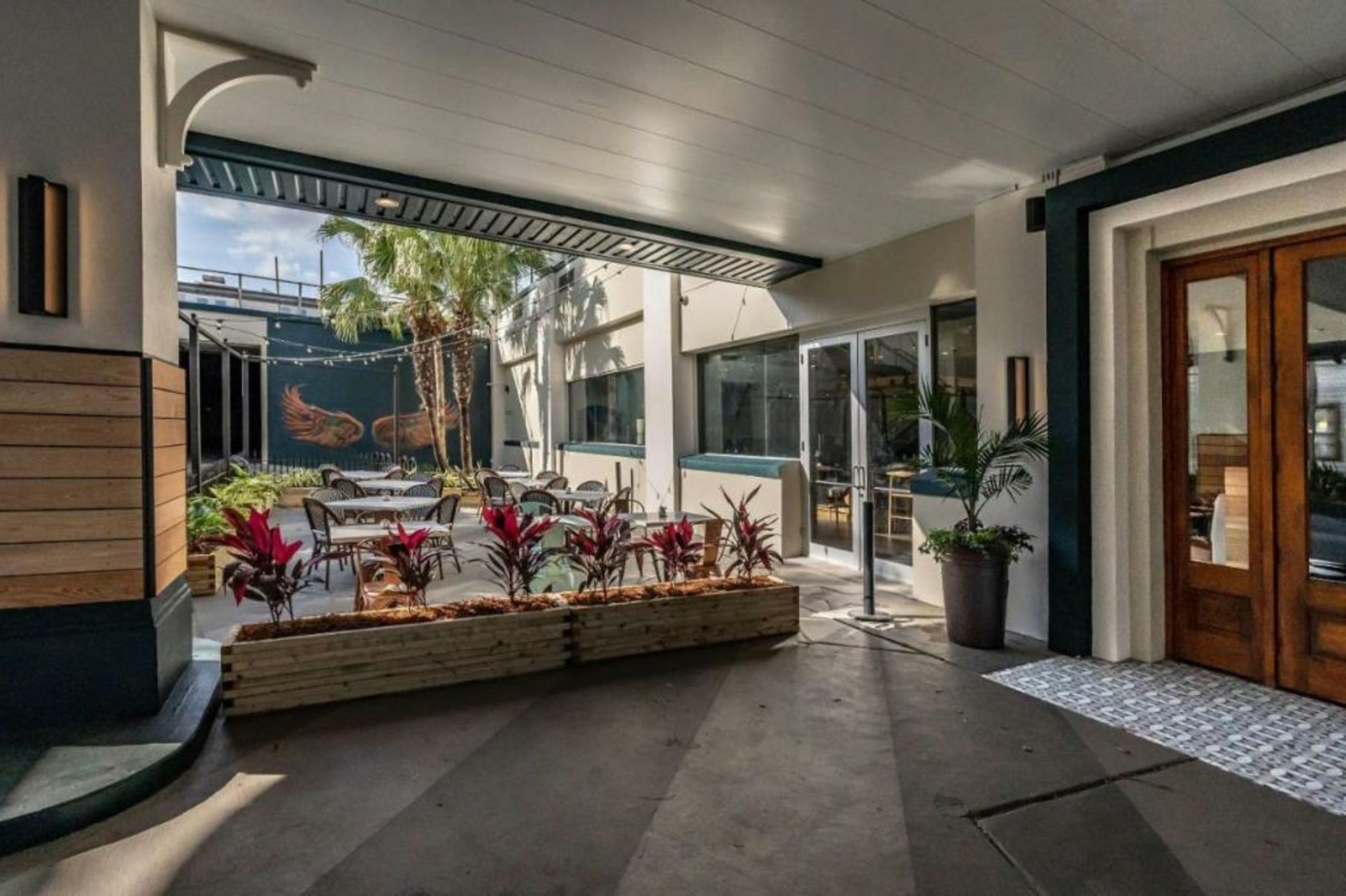 St Charles Coach House, an Ascend Collection Hotel