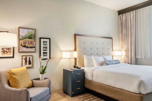 St Charles Coach House, an Ascend Collection Hotel