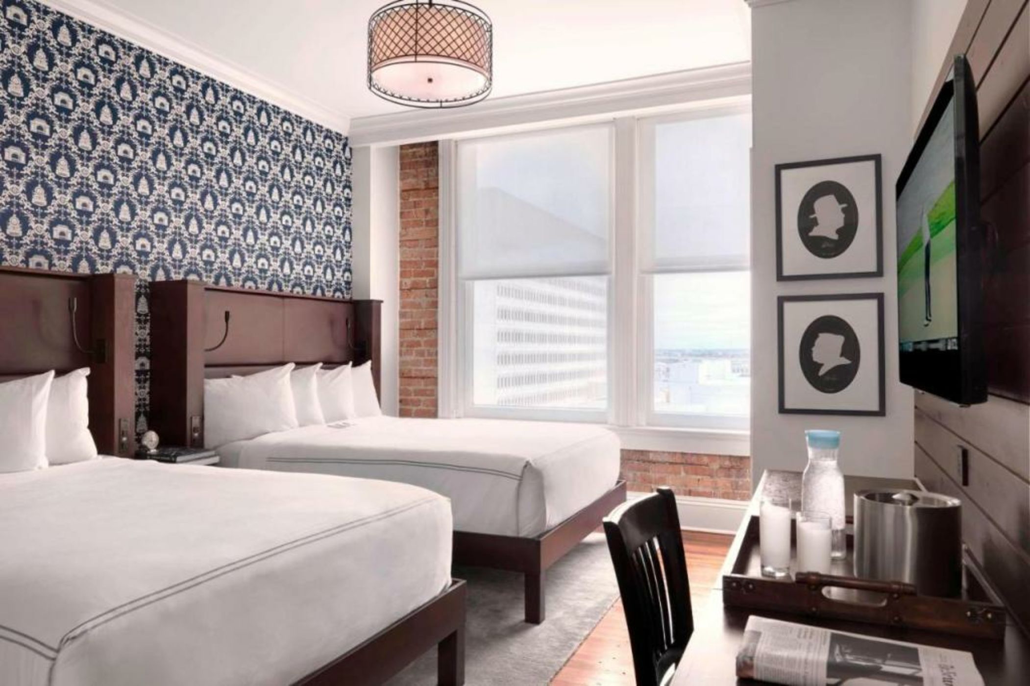 Q&C Hotel and Bar New Orleans, Autograph Collection