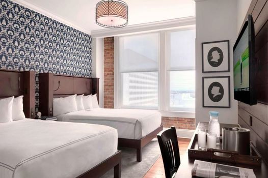 Q&C Hotel and Bar New Orleans, Autograph Collection