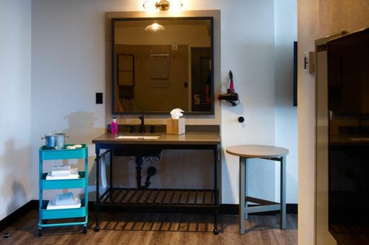 MOXY New Orleans Downtown/French Quarter Area