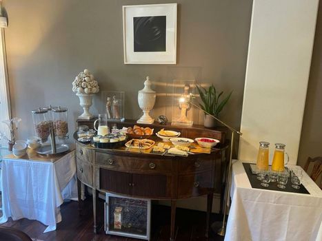 Six Brunton Place Guest House