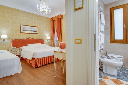 Hotel Antiche Figure