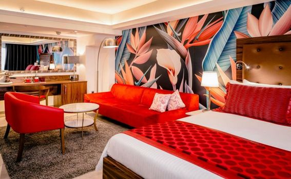 AX The Victoria Hotel