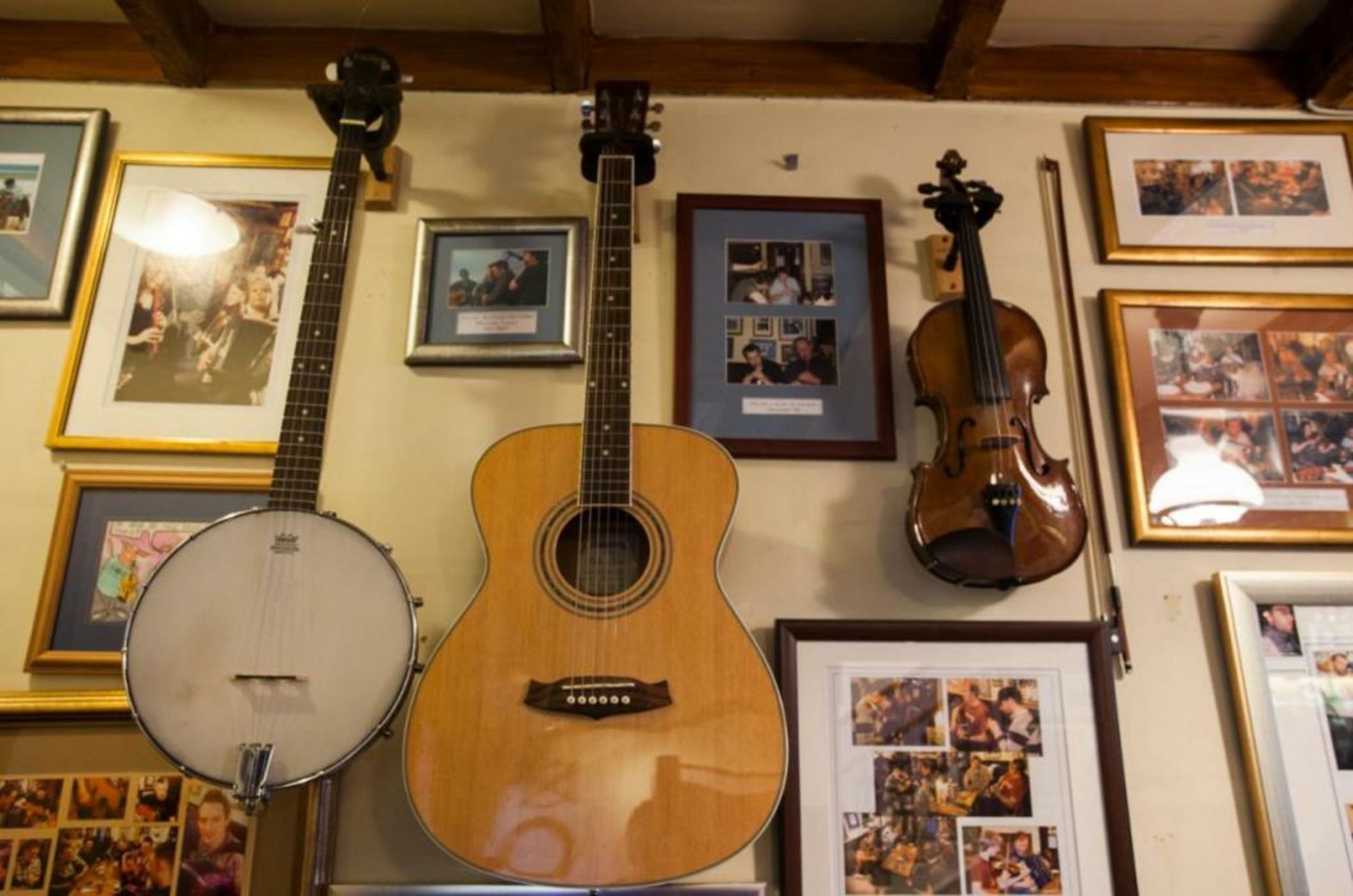 Port Charlotte Hotel