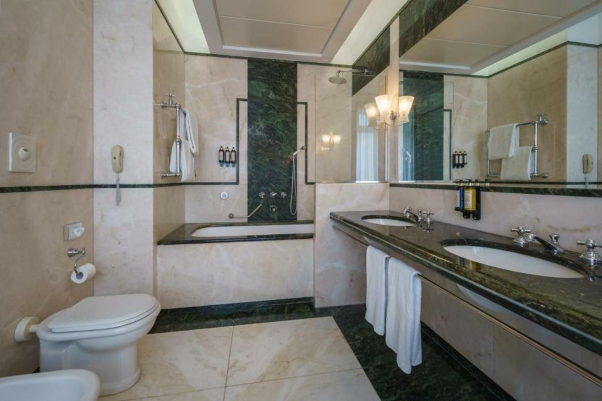 Eurostars Hotel Excelsior