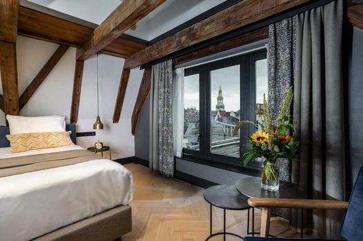 The Hendrick's Hotel