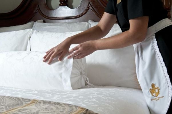 Market Pavilion Hotel