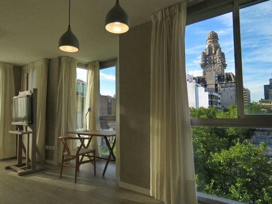 Smart Hotel Montevideo