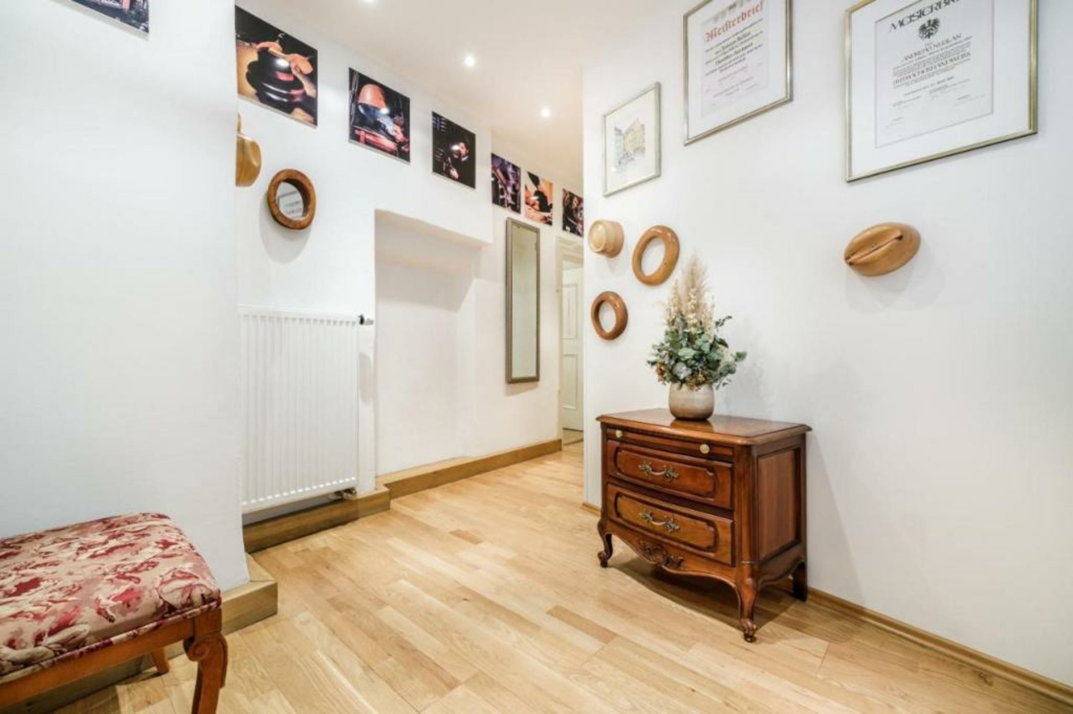 Chin-Chin Hotel ehemals Bohemian Hotel