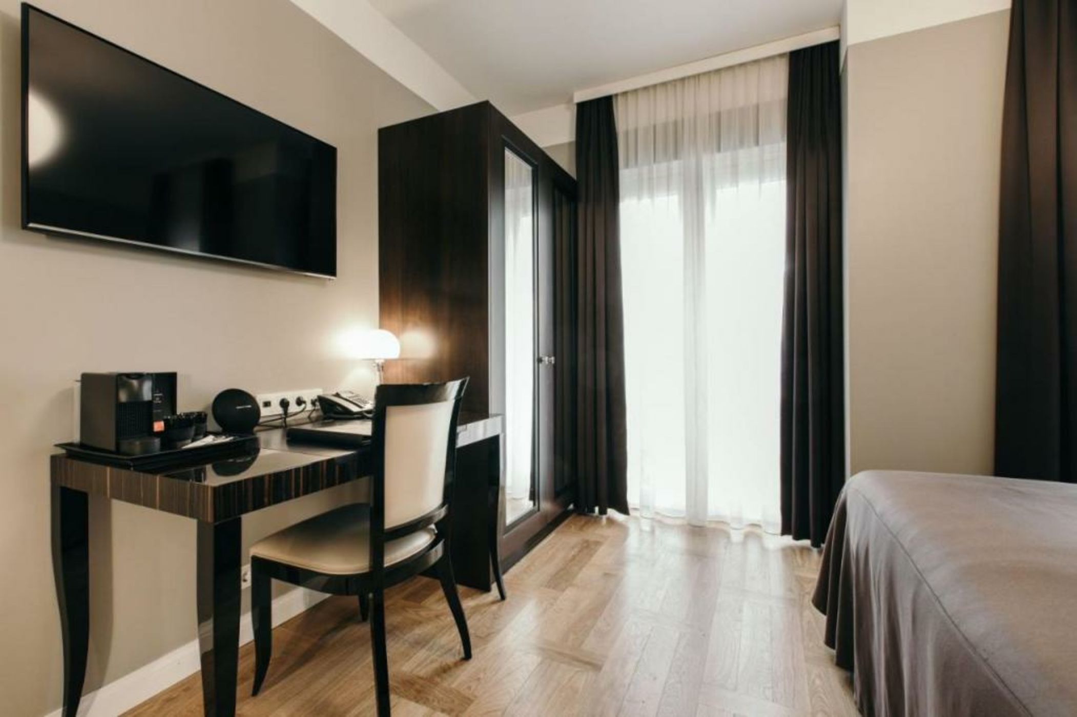 Hotel Borg by Keahotels