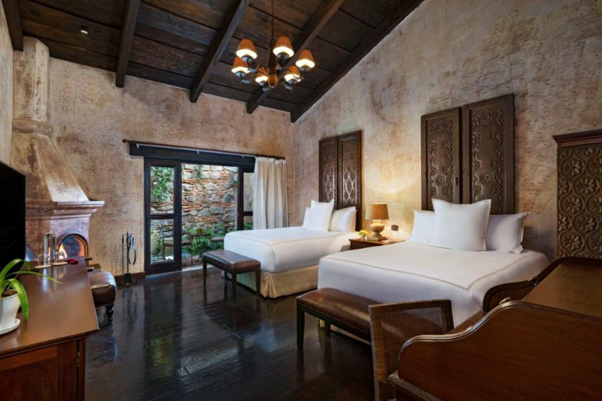 El Convento Boutique Hotel
