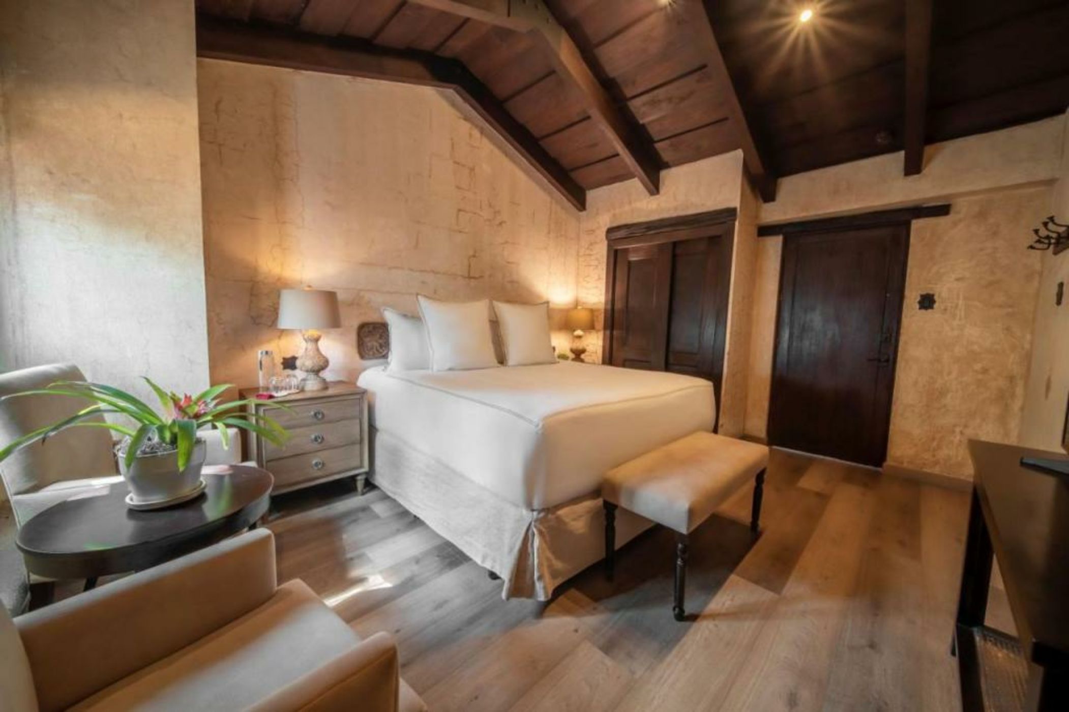 El Convento Boutique Hotel