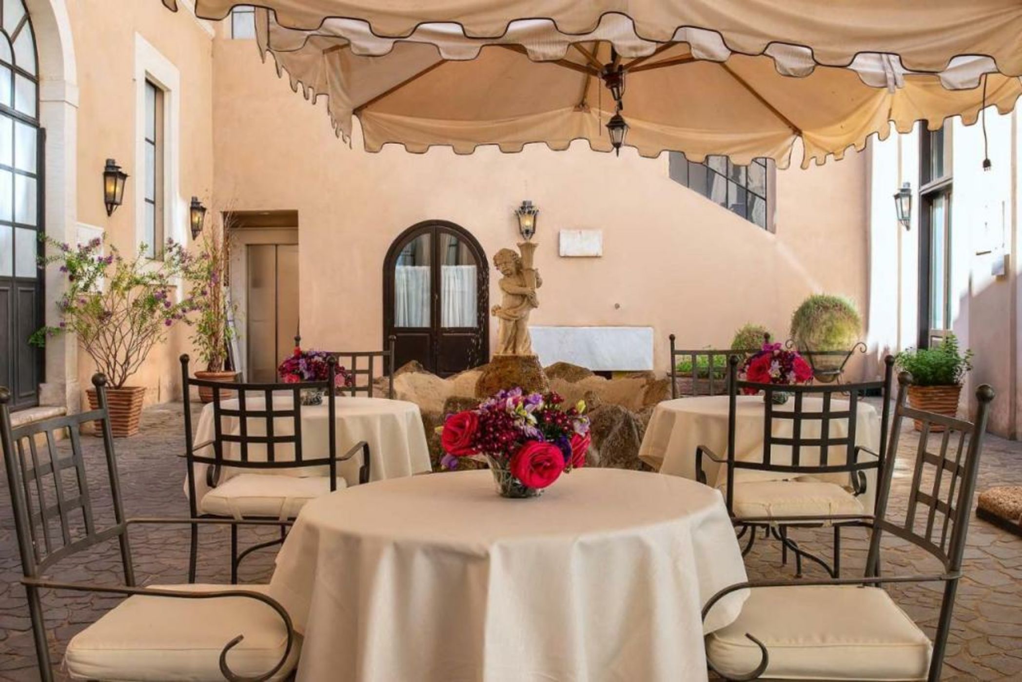 Donna Camilla Savelli - VRetreats