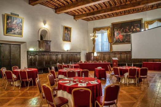 Donna Camilla Savelli - VRetreats