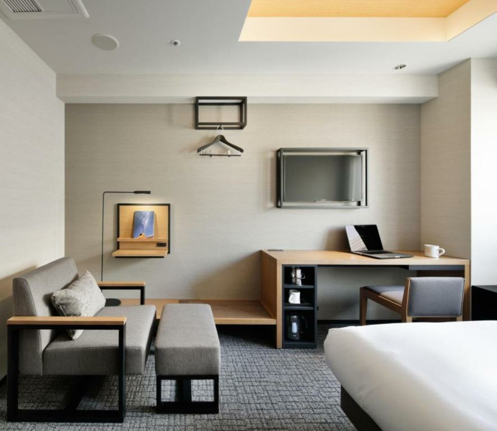 LAMP LIGHT BOOKS HOTEL nagoya