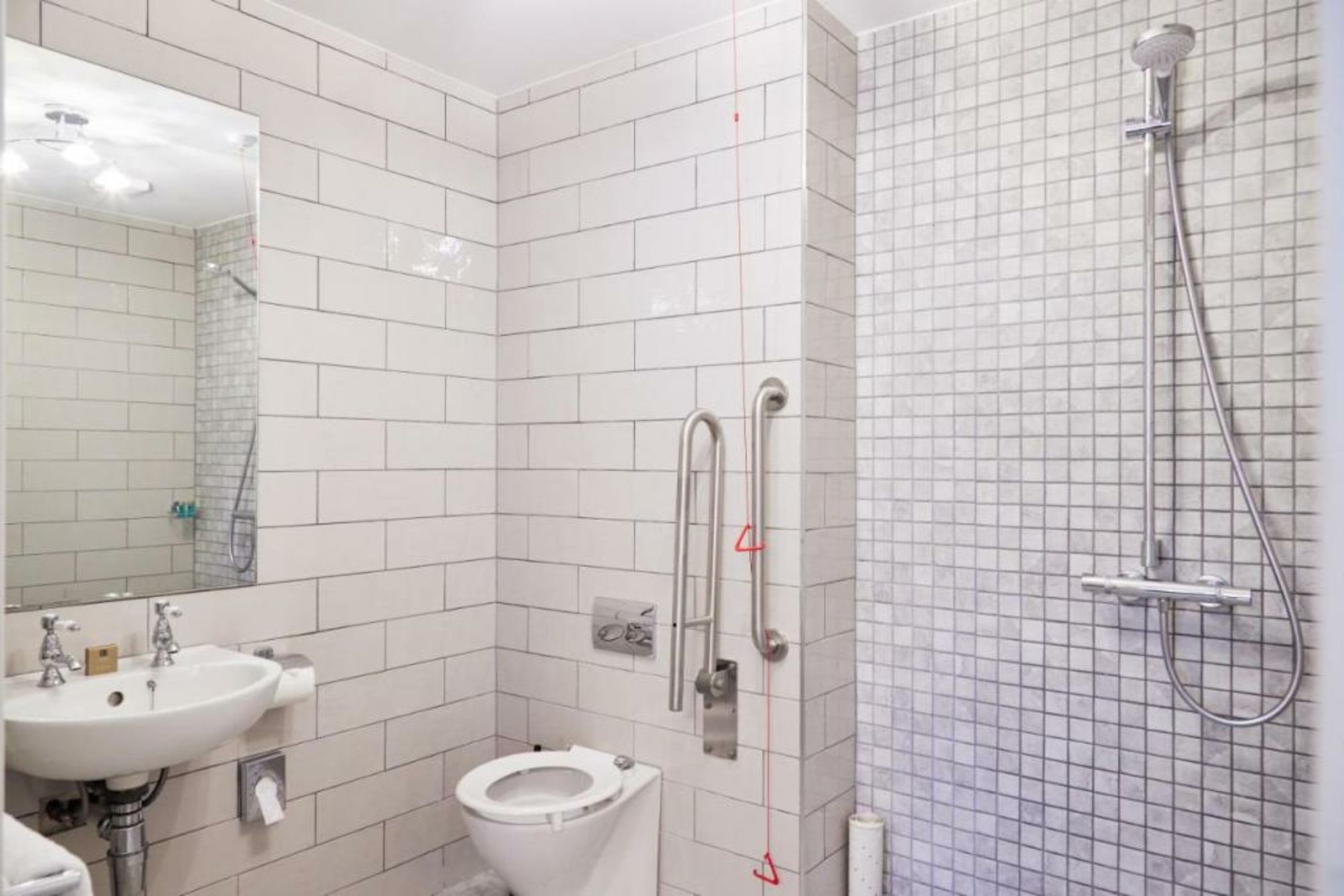 Hotel Isaacs Cork City