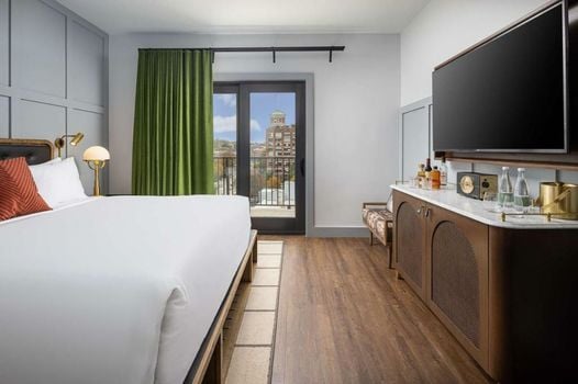 Wylie Hotel Atlanta, Tapestry Collection by Hilton