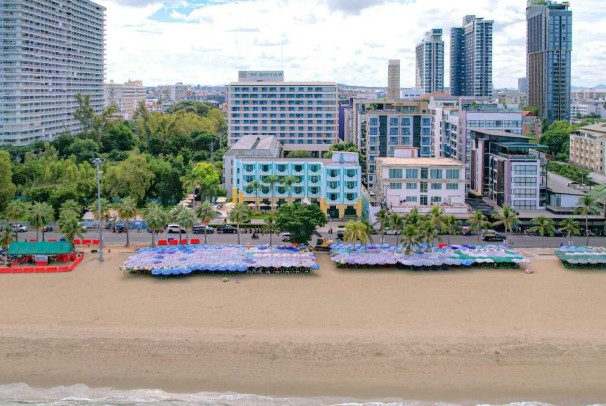 Wave Hotel Pattaya