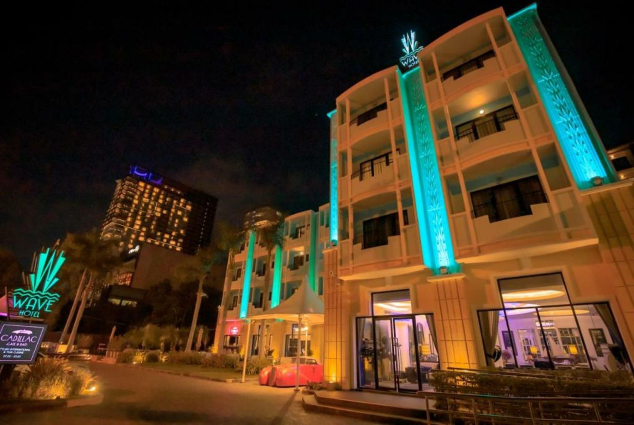 Wave Hotel Pattaya