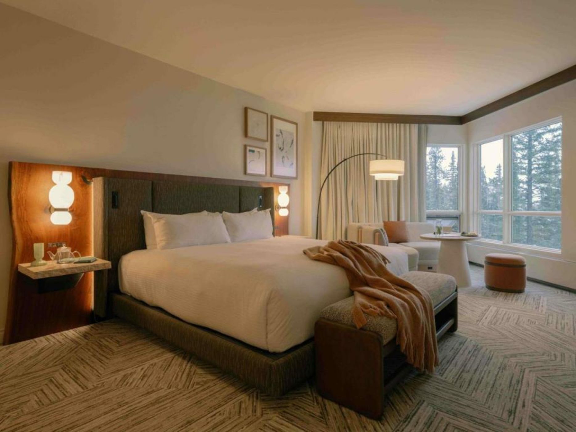 Rimrock Banff, Emblems Collection