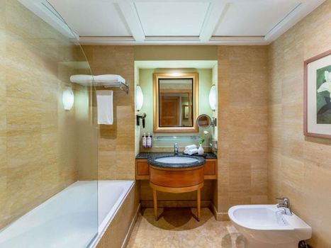 Mövenpick Hotel Doha