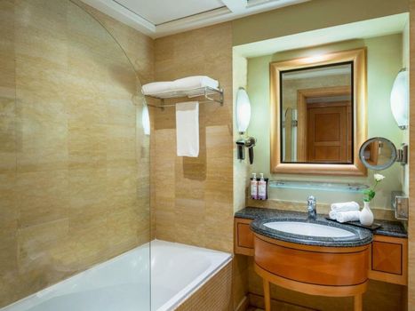 Mövenpick Hotel Doha