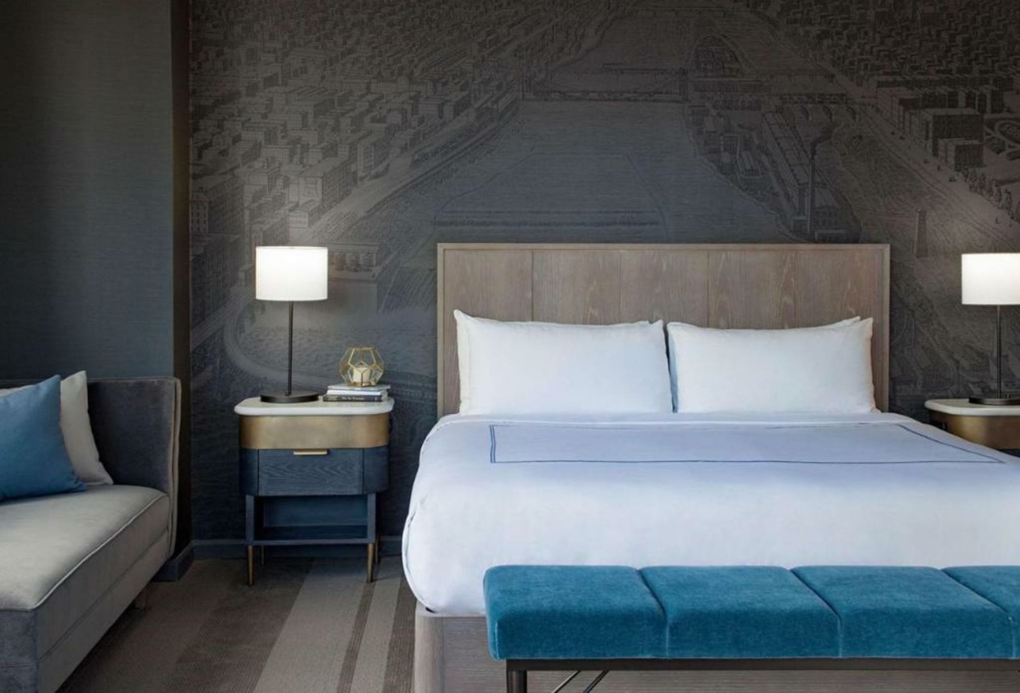 The Marquette Hotel, Curio Collection by Hilton