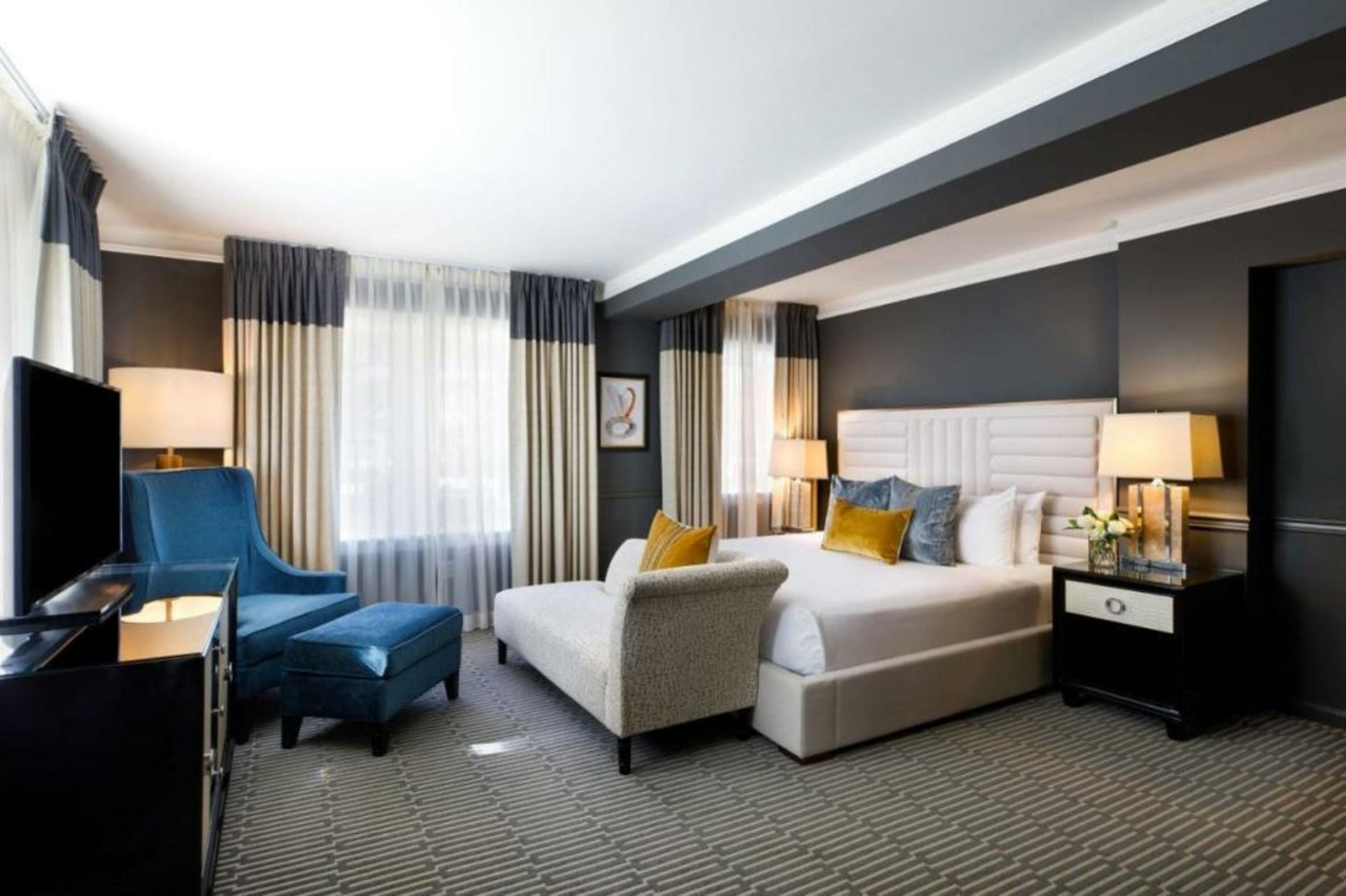 Ambassador Hotel Tulsa, Autograph Collection