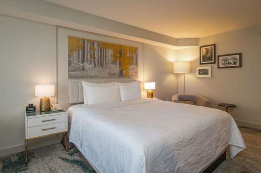 Castle Hotel, Autograph Collection