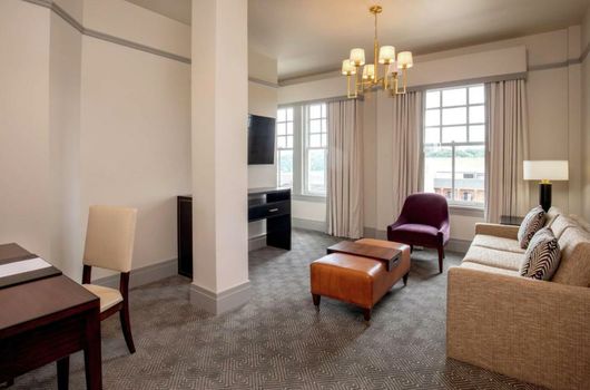 The Virginian Lynchburg, Curio Collection By Hilton