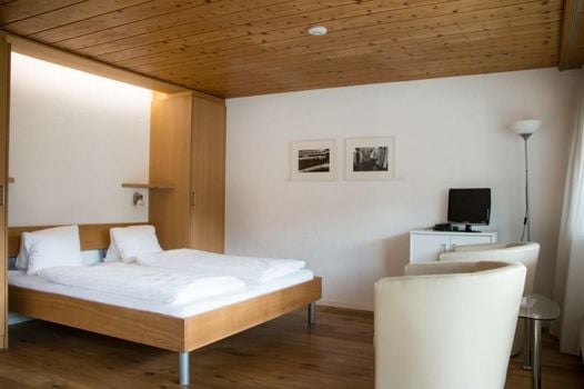 Hotel Restaurant Chesa