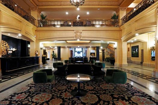 The Fort Garry Hotel, Spa and Conference Centre, an Ascend Collection Hotel
