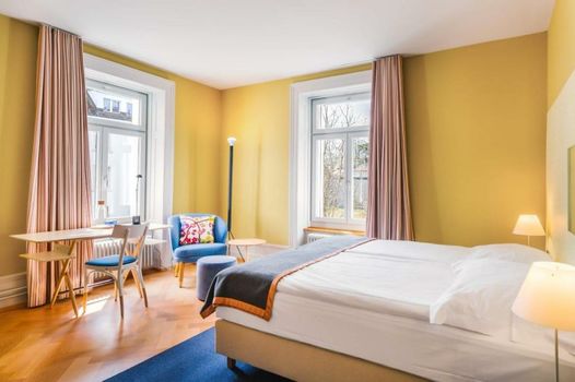 Alma Hotel - Boutique hideaway by the lake with rooftop and ladies-only wellness