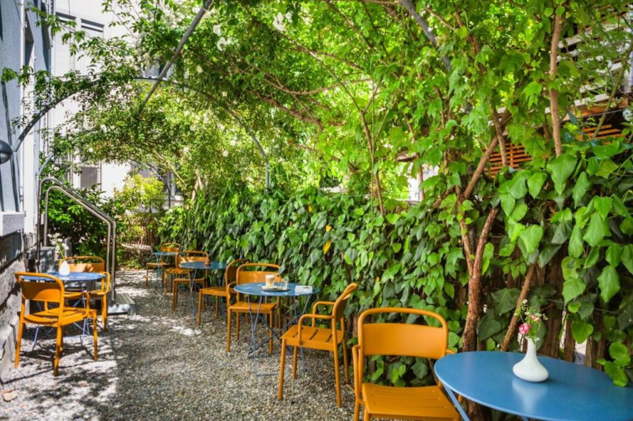 Alma Hotel - Boutique hideaway by the lake with rooftop and ladies-only wellness