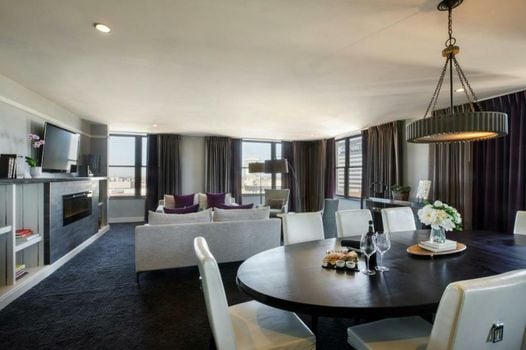 Ambassador Hotel Wichita, Autograph Collection