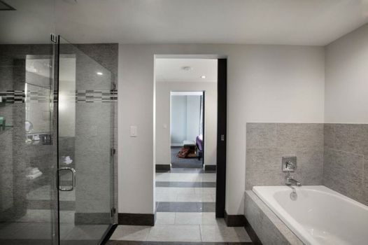 Ambassador Hotel Wichita, Autograph Collection