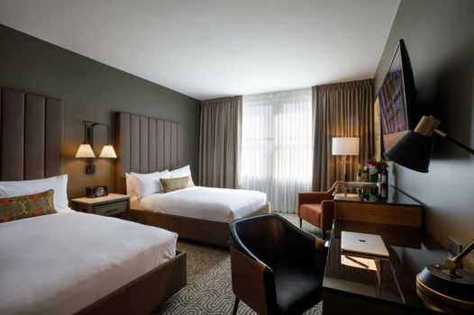 Hotel Vin, Grapevine, Autograph Collection