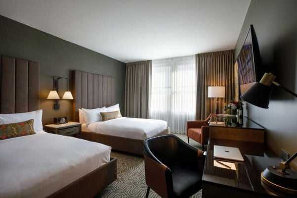 Hotel Vin, Grapevine, Autograph Collection