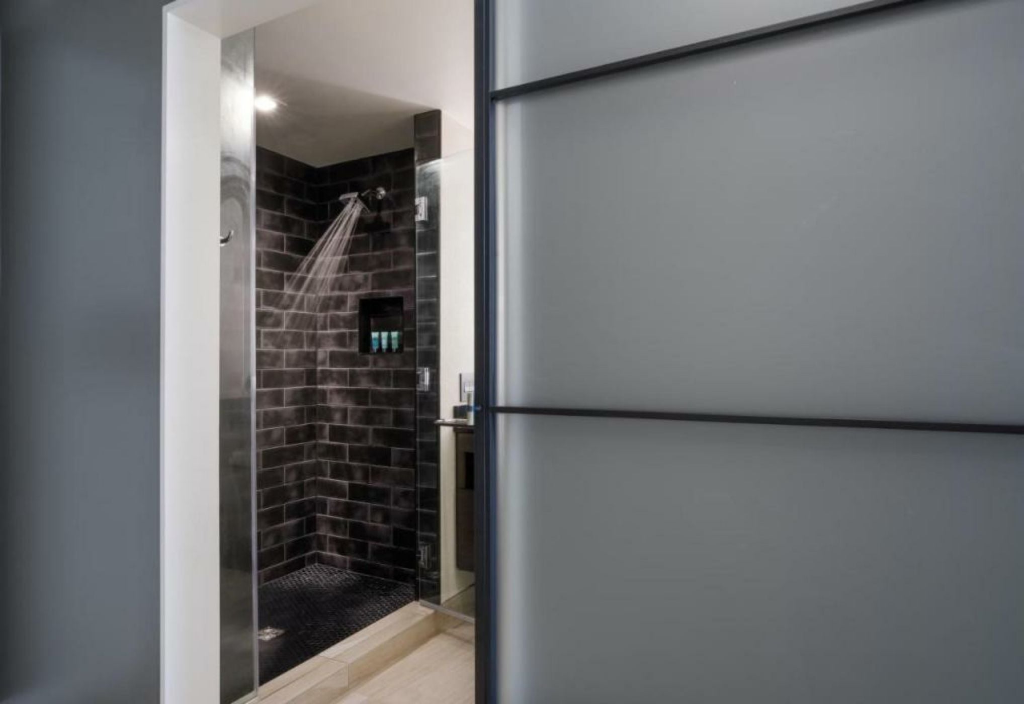 Hotel Vin, Grapevine, Autograph Collection