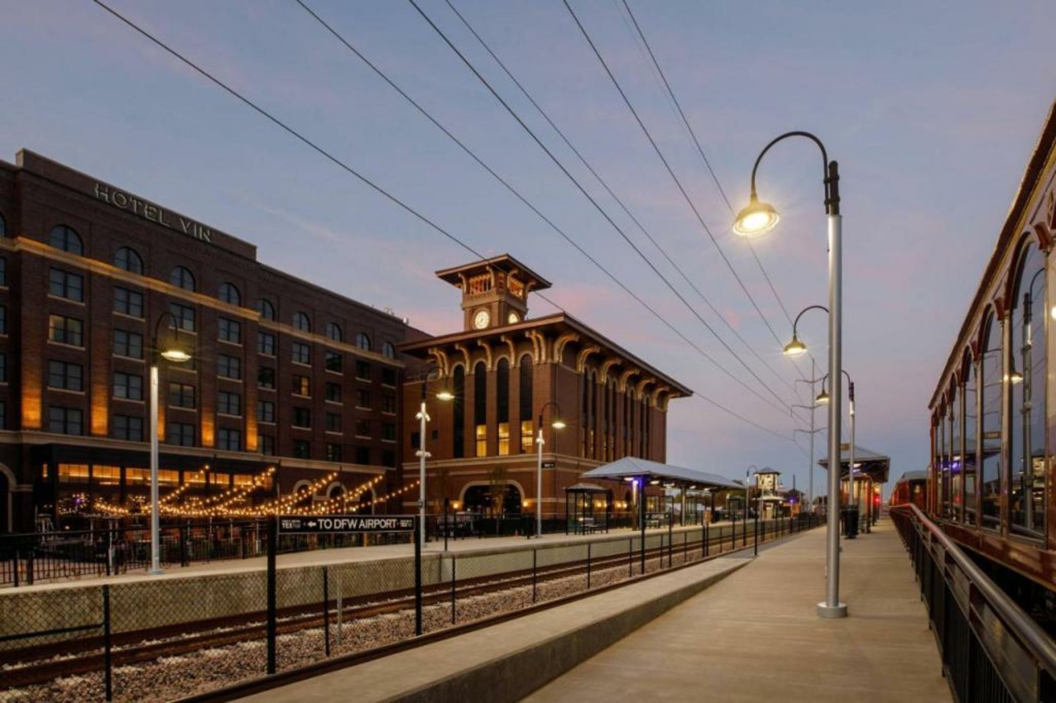 Hotel Vin, Grapevine, Autograph Collection